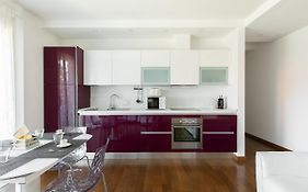 Roggia Apartments By Quokka 360 - Centrally Located Flats With Parking